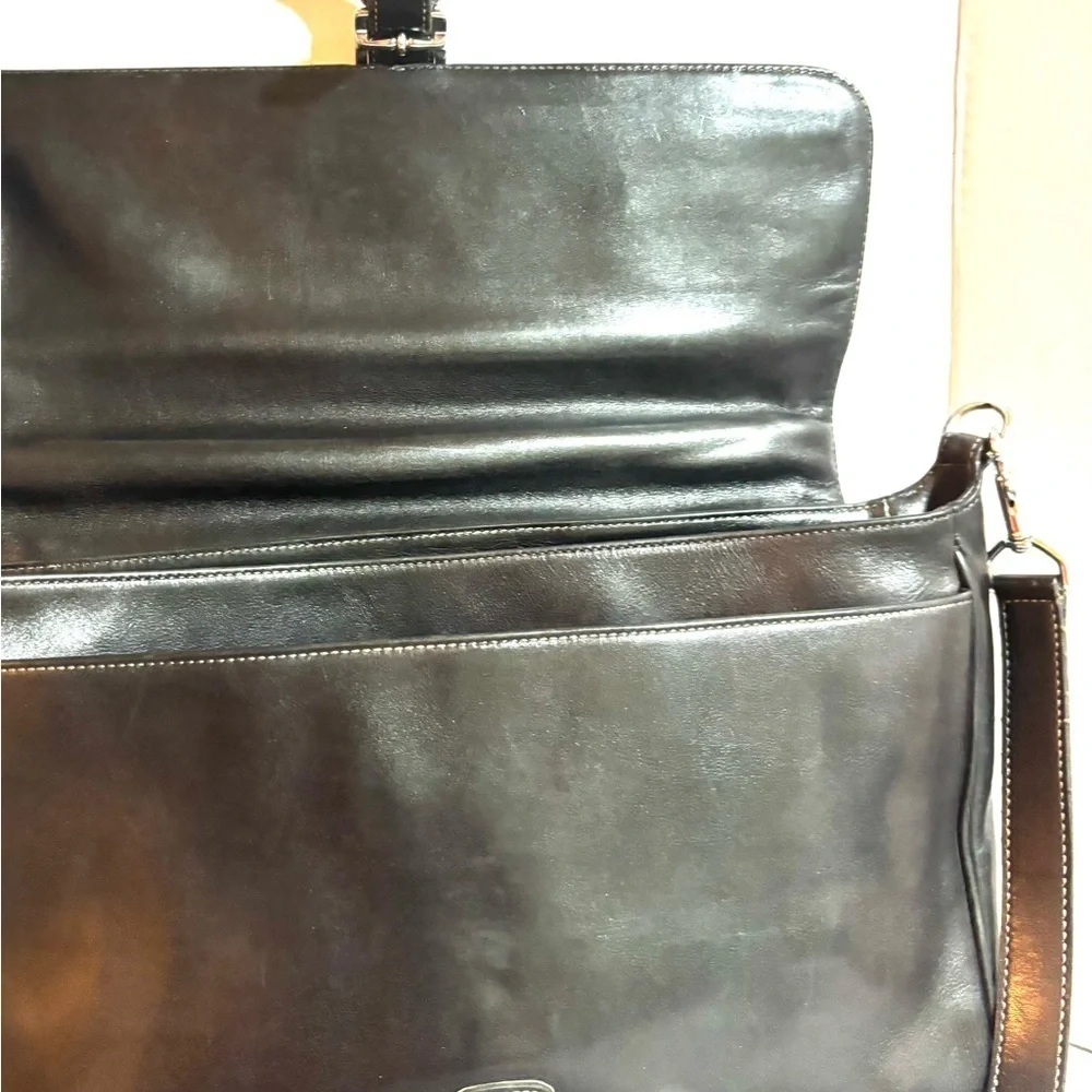 Coach vintage unisex Black Leather briefcase, Messenger Bag